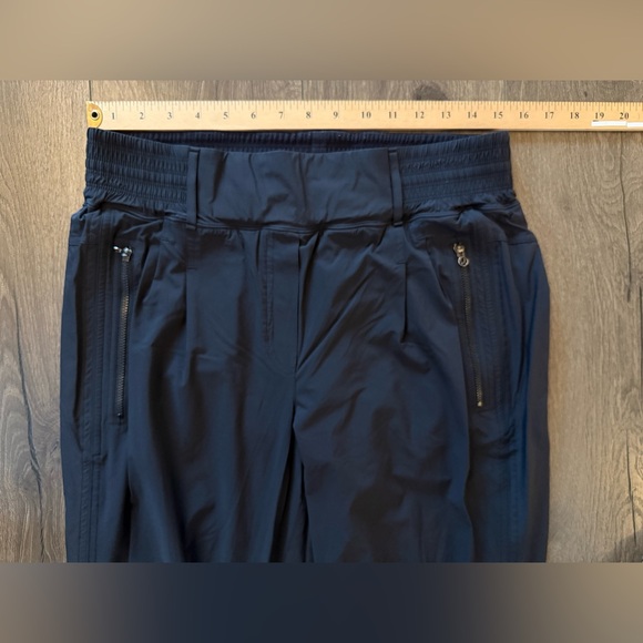 Lululemon Athletica lined Windbreaker Outdoor Black Women’s Pants Size 8 - Picture 9 of 9